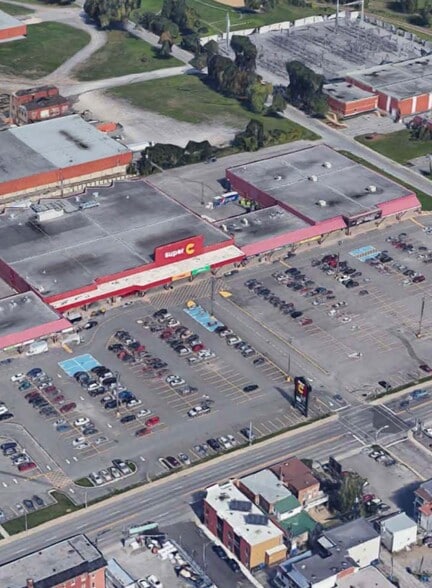 600-850 Du Saint-Maurice Boul, Trois-Rivières, QC for lease - Primary Photo - Image 2 of 3
