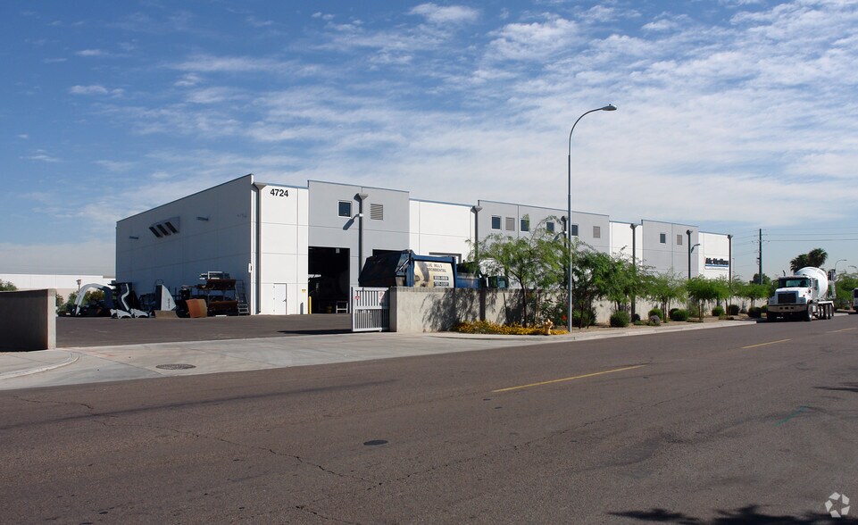 4724 W Roosevelt St, Phoenix, AZ à louer - Photo du bâtiment - Image 3 de 6