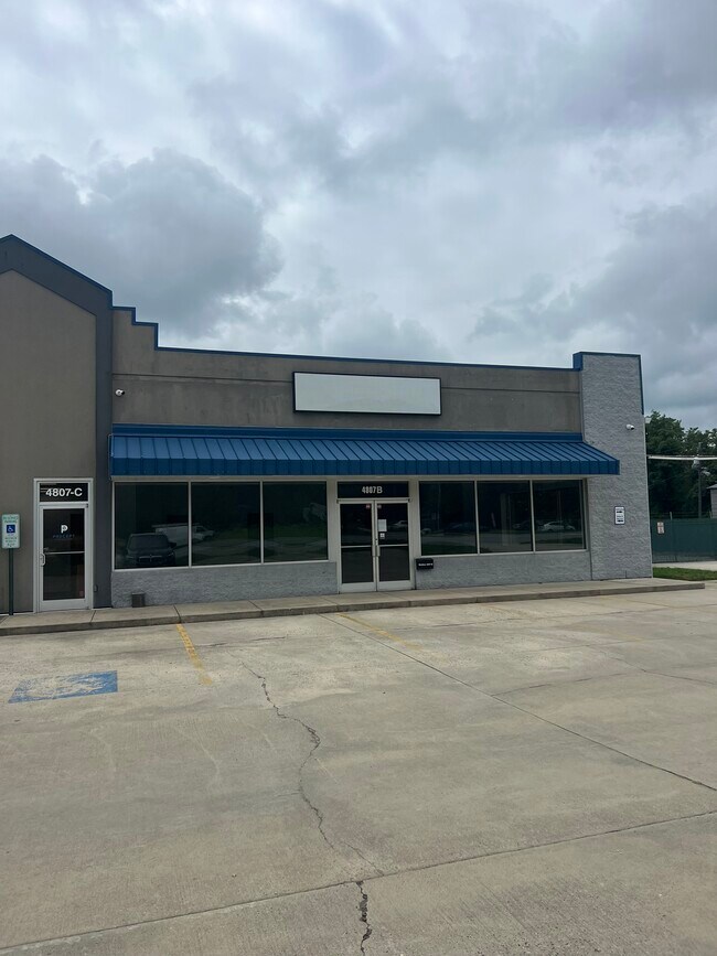 More details for 4807 W Gate City Blvd, Greensboro, NC - Office/Retail for Lease
