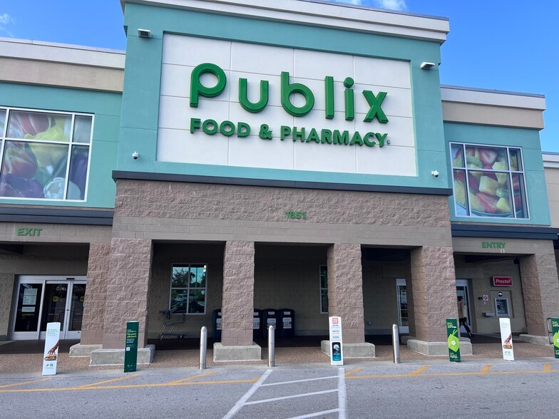 1851 N US Highway 1, Fort Pierce, FL for lease - Building Photo - Image 1 of 7