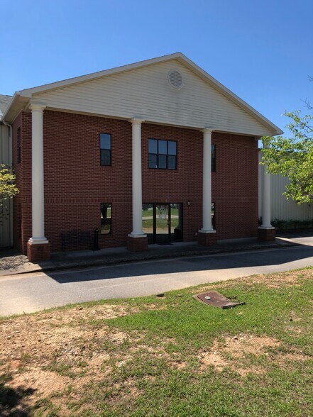 302 Alabama St, Auburn, AL à vendre - Photo du bâtiment - Image 2 de 47
