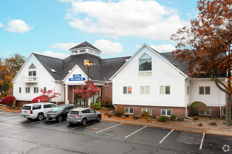 1401 Stone Rd, Rochester, NY for lease - Building Photo - Image 1 of 8