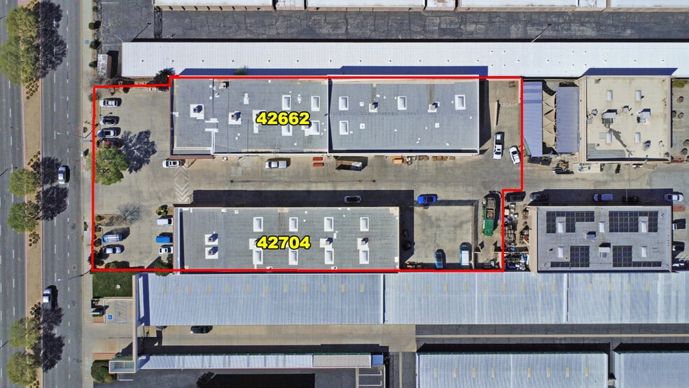 10th St West Industrial Portfolio portfolio of 2 properties for sale on LoopNet.ca - Aerial - Image 2 of 7