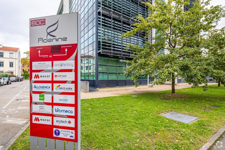 Bureau dans Lyon à louer - Photo du bâtiment - Image 3 de 5