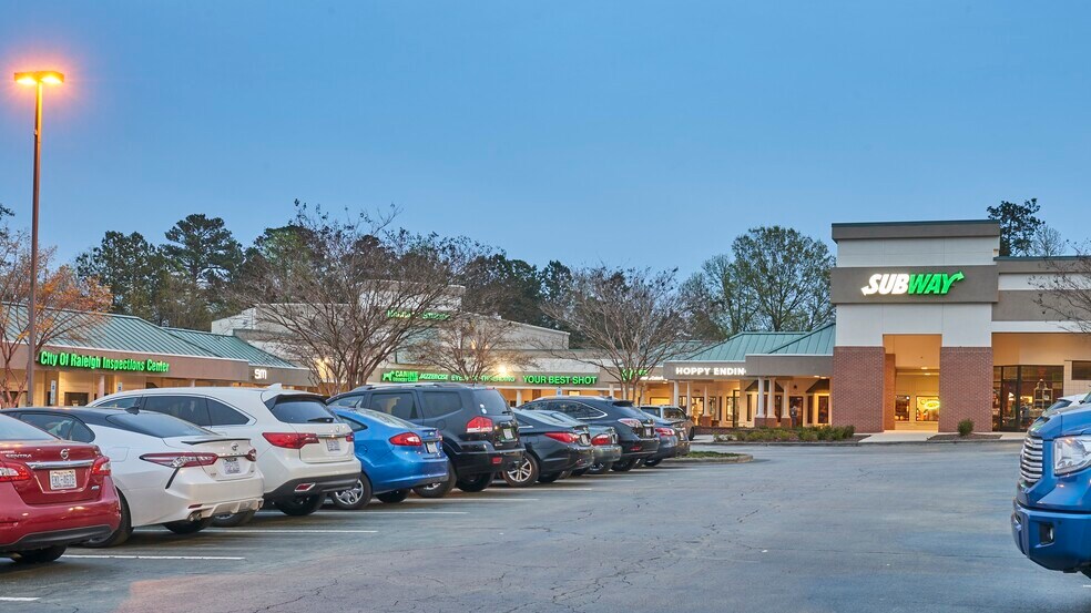 8300-8320 Litchford Rd, Raleigh, NC à louer - Photo du bâtiment - Image 3 de 9