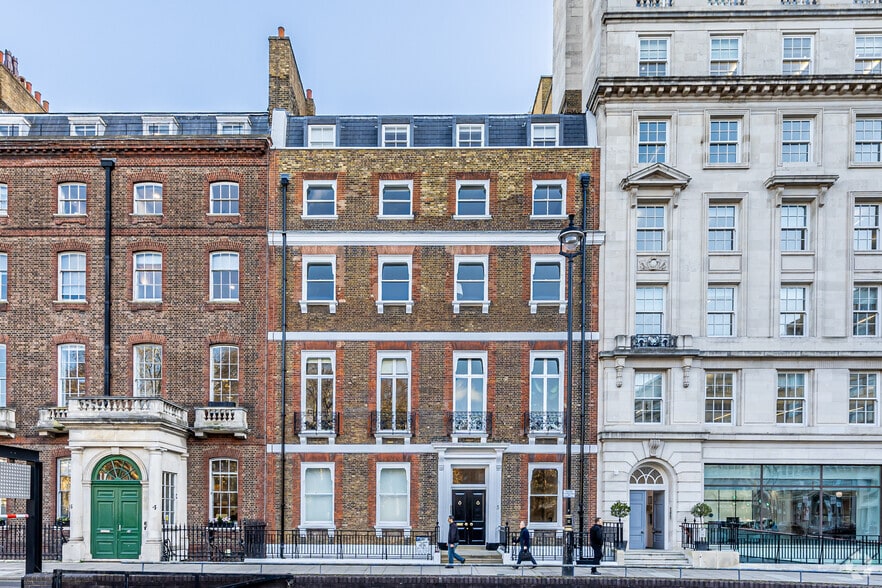 3 Cavendish Sq, Londres à louer - Photo principale - Image 1 de 21