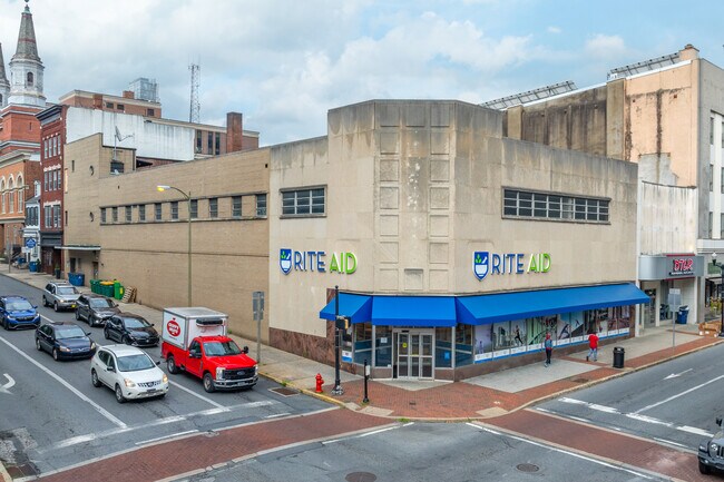 Plus de détails pour 59 N Queen St, Lancaster, PA - Bureau/Commerce de détail, Commerce de détail à louer