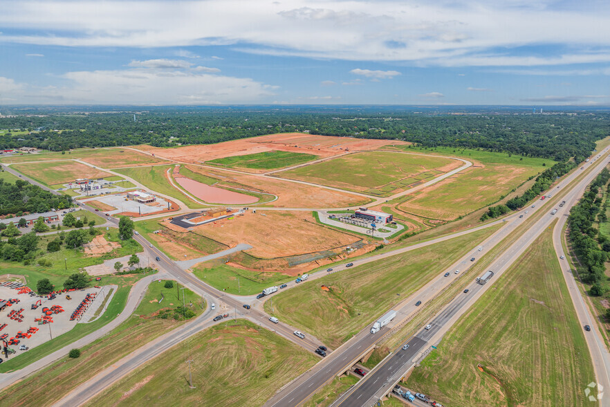 I-35 & Waterloo Rd, Edmond, OK for sale - Aerial - Image 3 of 25