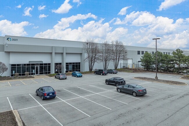 Plus de détails pour 3501 Corporate Dr, Joliet, IL - Industriel à louer