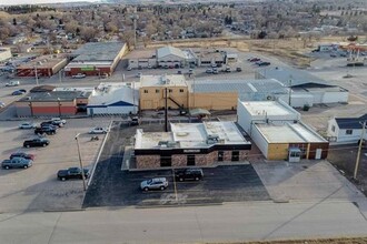 811 E Saint Andrew St, Rapid City, SD for lease Building Photo- Image 2 of 15