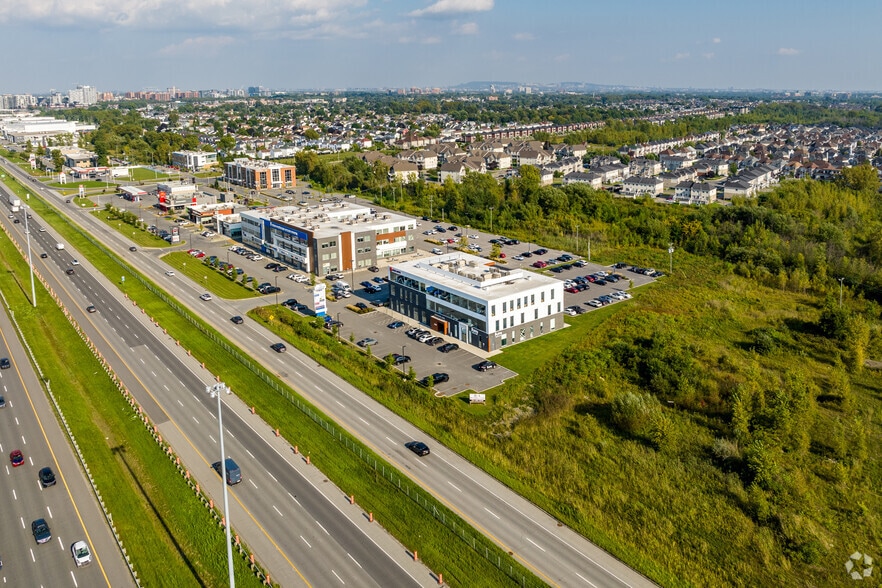 4670 Aut Sud Laval (A-440) Desste O, Laval, QC à vendre - Aérien - Image 2 de 6