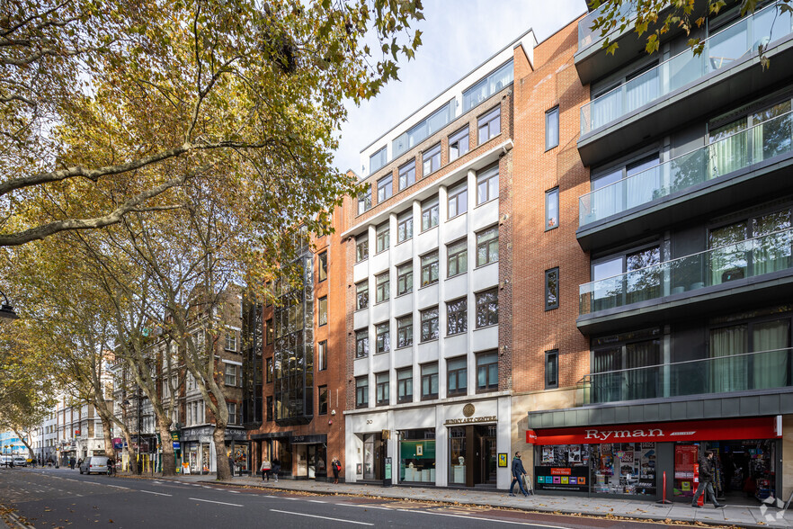 30-32 Grays Inn Rd, London à vendre - Photo principale - Image 1 de 1