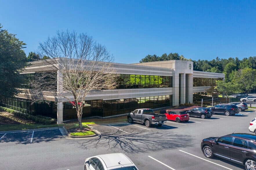 11555 Medlock Bridge Rd, Duluth, GA à louer - Photo principale - Image 1 de 7