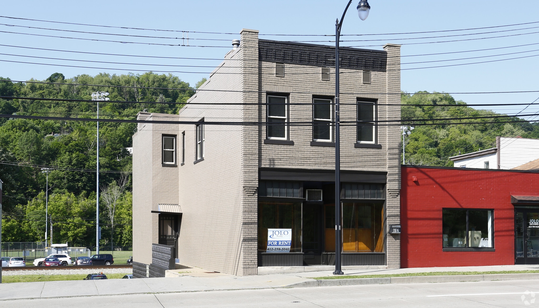 617-619 Butler St Office/Retail/Res portfolio of 2 properties for sale on LoopNet.ca Primary Photo- Image 1 of 3