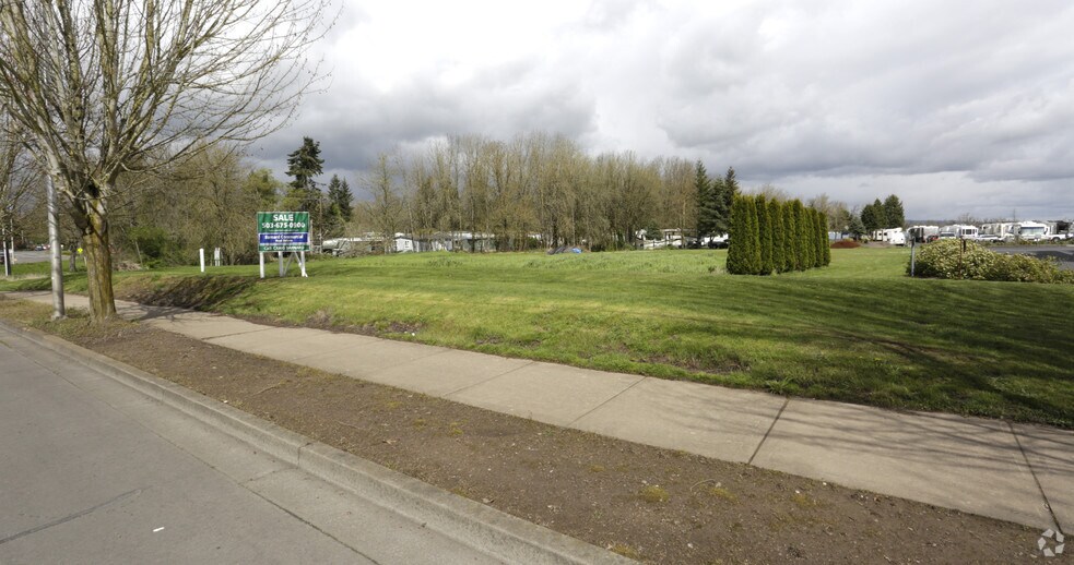 115 Arney Rd, Woodburn, OR à vendre - Photo principale - Image 1 de 3