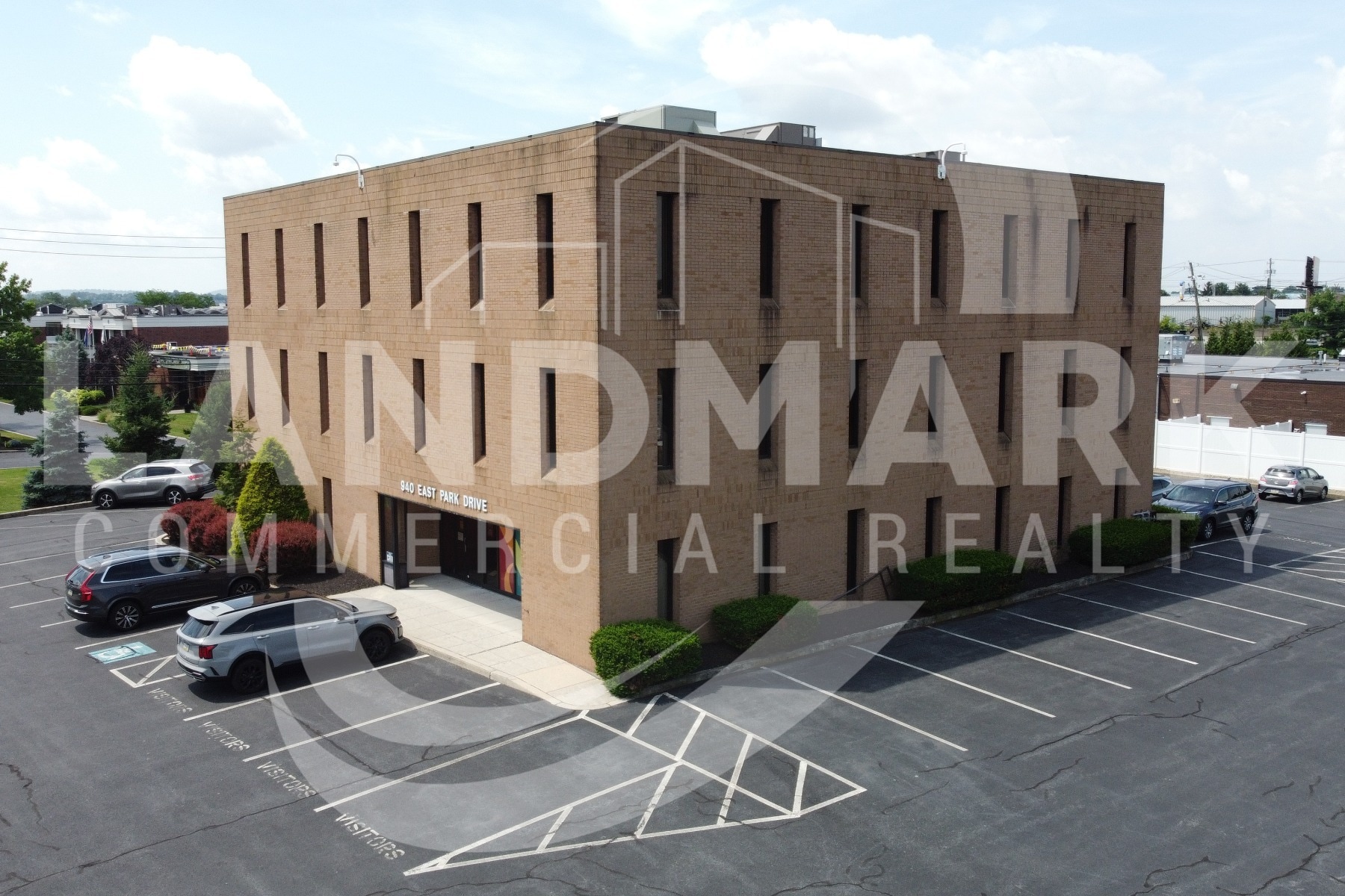 940 E Park Dr, Harrisburg, PA for lease Building Photo- Image 1 of 2