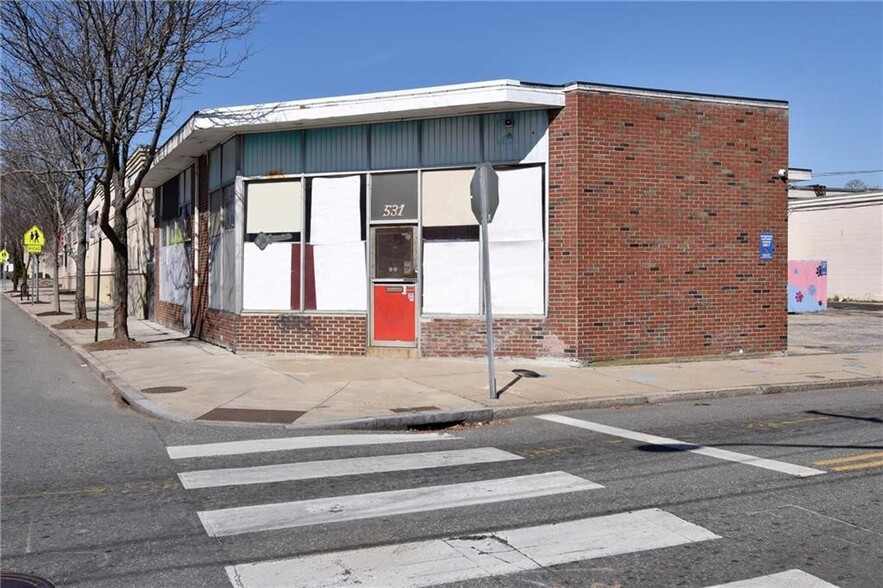 531 Smith St, Providence, RI for sale - Building Photo - Image 1 of 1