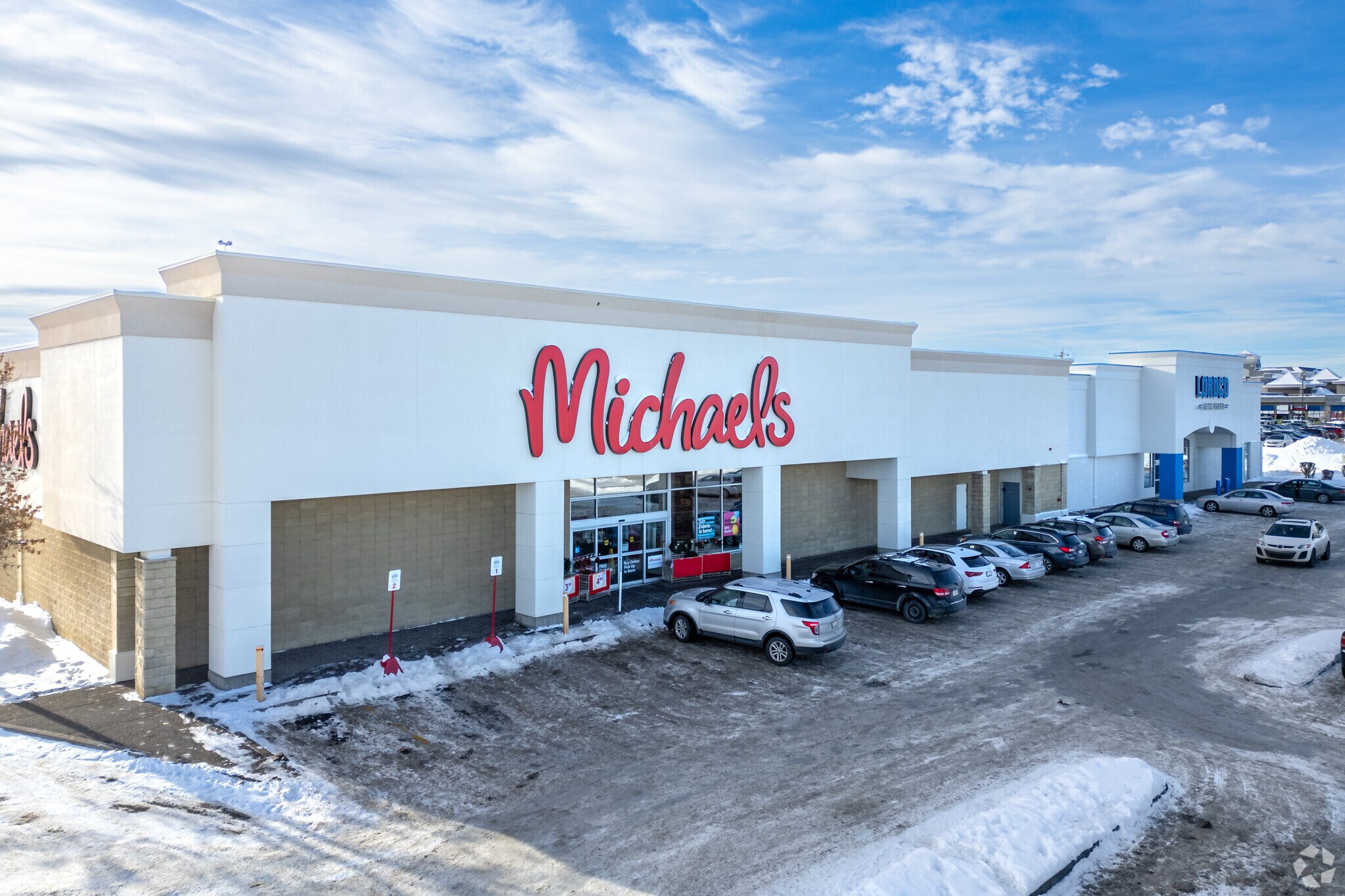 3120 27th St NE, Calgary, AB for sale Primary Photo- Image 1 of 1