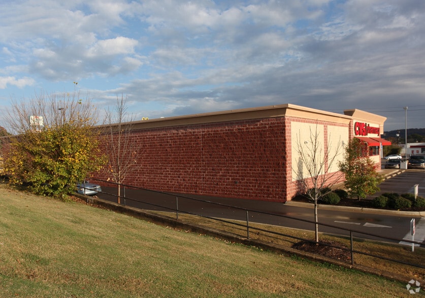 604 Bessemer Super Hwy, Birmingham, AL for lease - Building Photo - Image 2 of 4