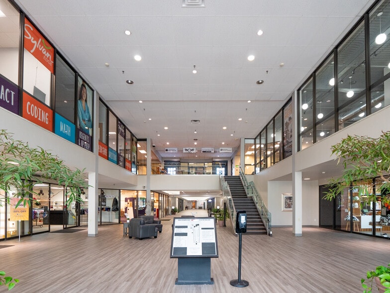 3300 Monroe Ave, Rochester, NY for lease - Interior Photo - Image 3 of 16