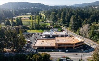 Plus de détails pour 995 Latoria Rd, Victoria, BC - Commerce de détail à louer