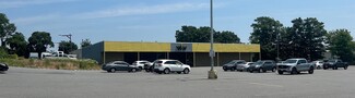 Plus de détails pour 75 Campanelli Industrial Dr, Brockton, MA - Vente au détail à louer