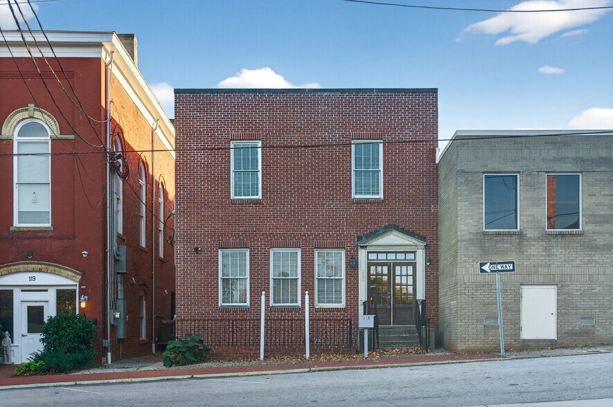 115 E Market St, Warrenton, NC à louer - Photo du bâtiment - Image 2 de 48