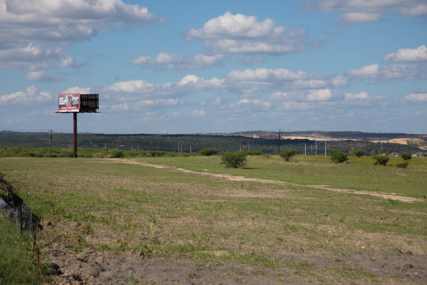 25090 Interstate 35 N & Eckhardt Rd, Schertz, TX à vendre - Autre - Image 3 de 19