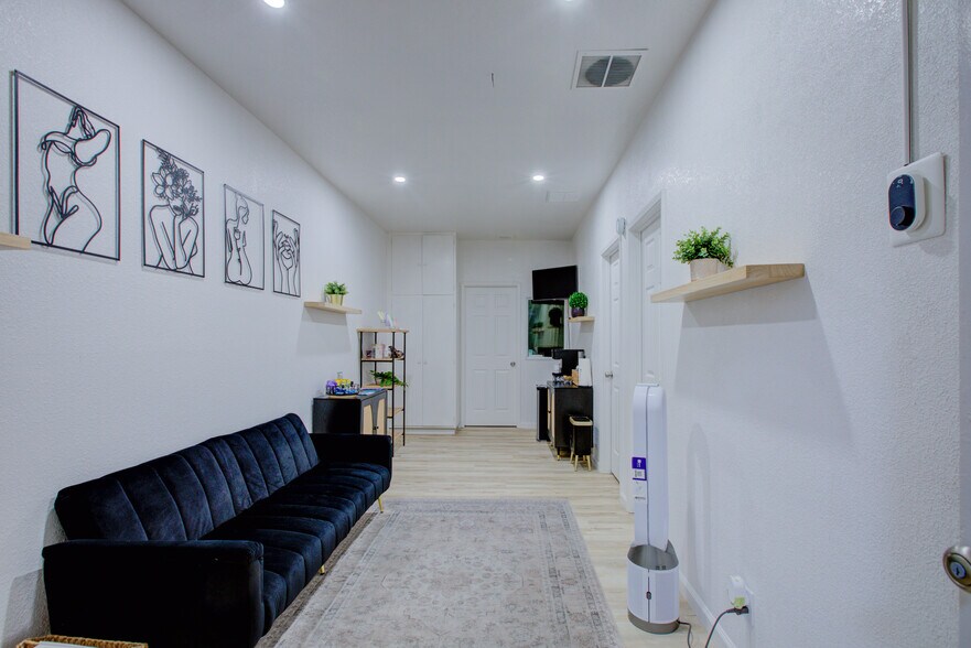 1029-1045 N El Dorado St, Stockton, CA à vendre - Photo intérieure - Image 3 de 23