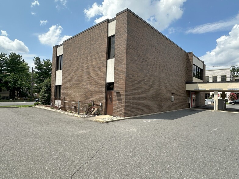 315 Madison Ave, Lakewood, NJ for sale - Building Photo - Image 2 of 4