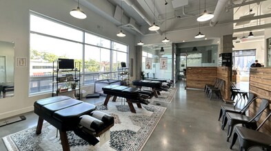 4141 Pennsylvania Ave, Kansas City, MO for lease Interior Photo- Image 2 of 7