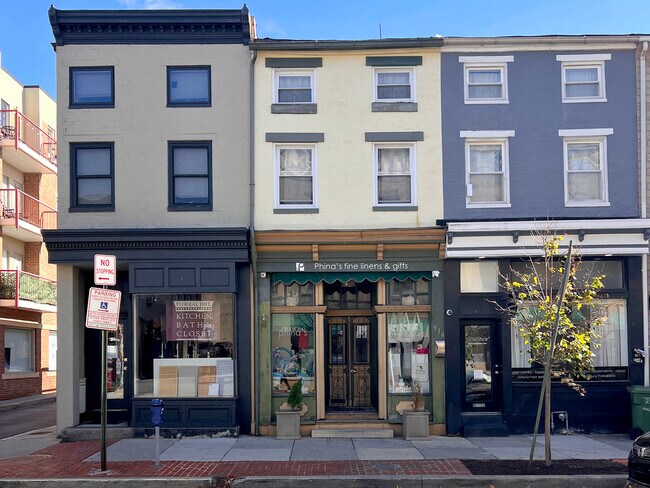 More details for 919 S Charles St, Baltimore, MD - Retail for Sale