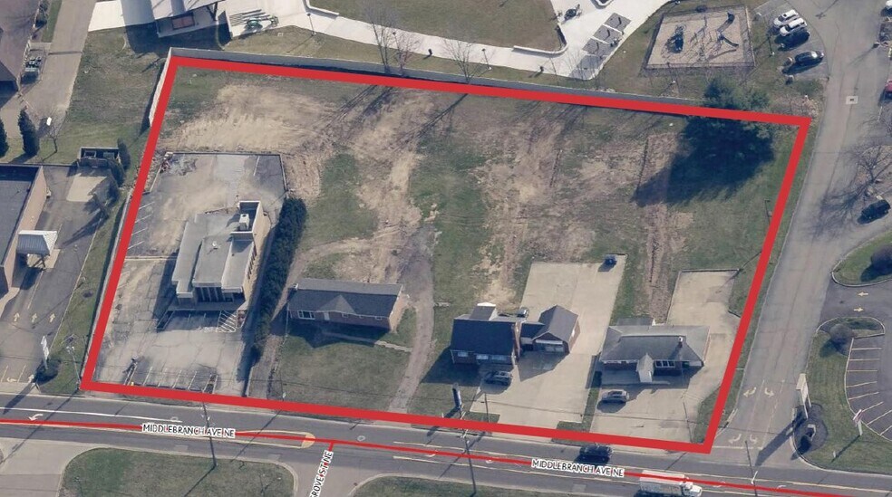 6310-6336 Middlebranch Ave NE, Canton, OH à louer - Photo du bâtiment - Image 1 de 1