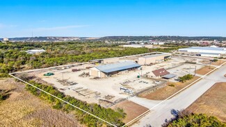 Plus de détails pour 520 Tradeway Dr, Mineral Wells, TX - Industriel à vendre