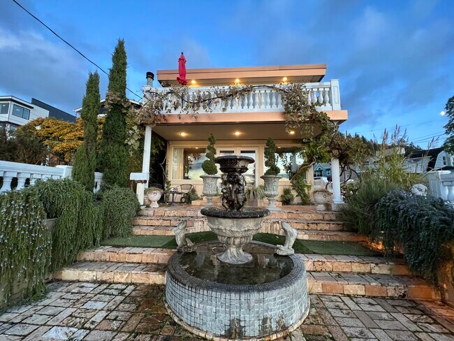 Plus de détails pour 4030 Beach Dr SW, Seattle, WA - Spécialité à vendre