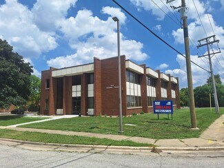 Plus de détails pour 600 E Higgins Rd, Elk Grove Village, IL - Bureau à louer