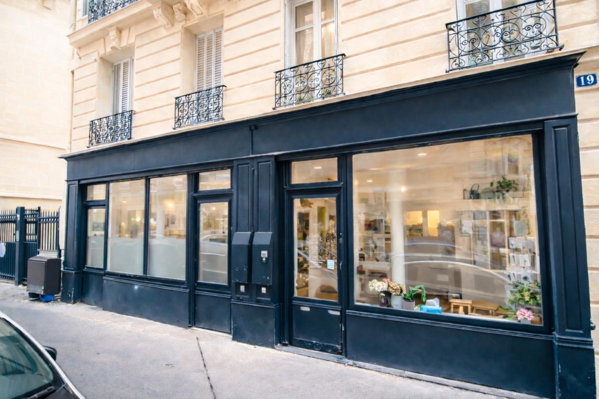 19 Rue Montcalm, Paris à louer Photo du bâtiment- Image 1 de 7