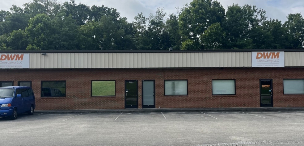 5063 W Andrew Johnson Hwy, Morristown, TN for lease - Building Photo - Image 2 of 2
