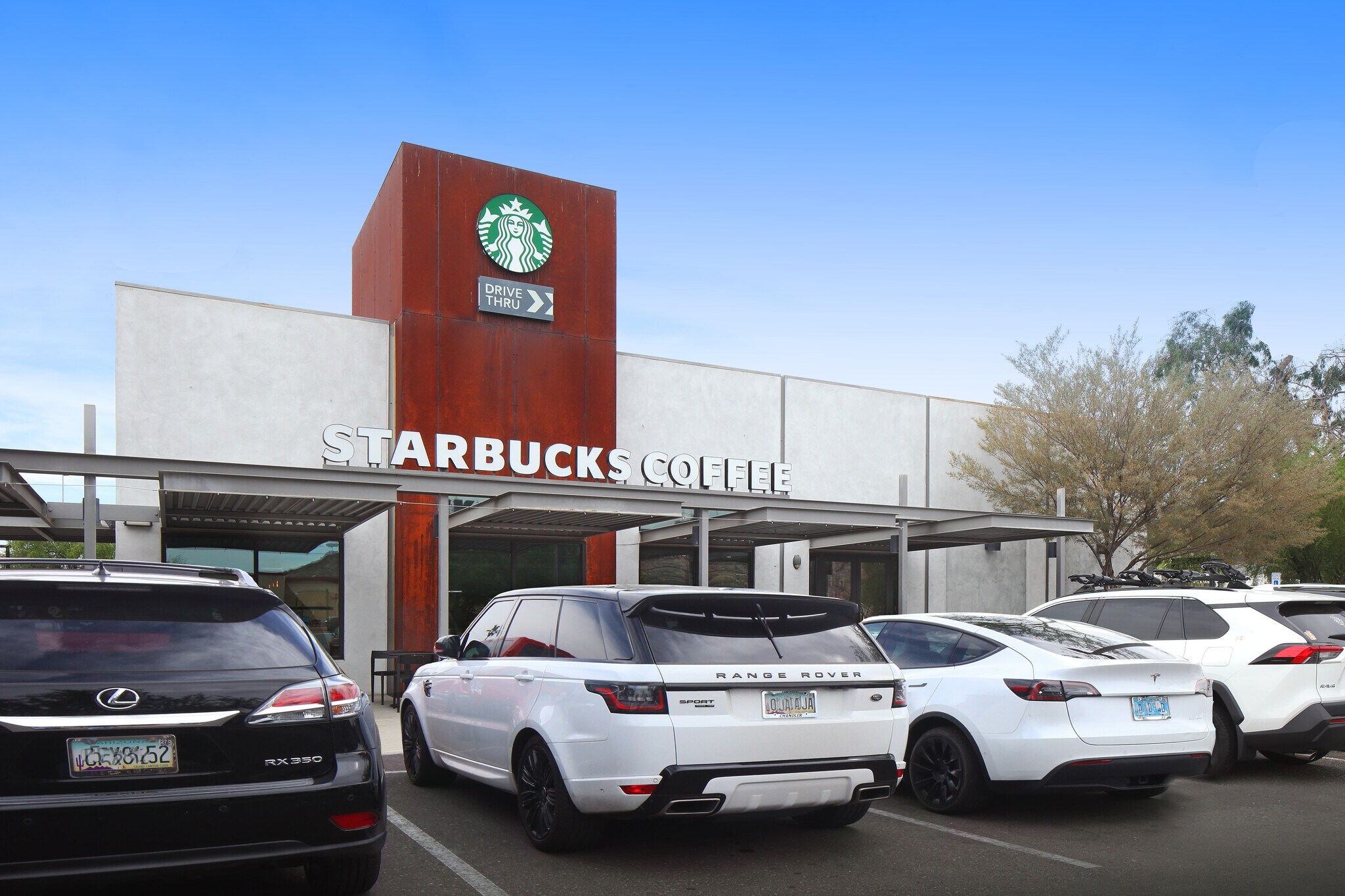 13801 N 19th Ave, Phoenix, AZ à vendre Photo du bâtiment- Image 1 de 1