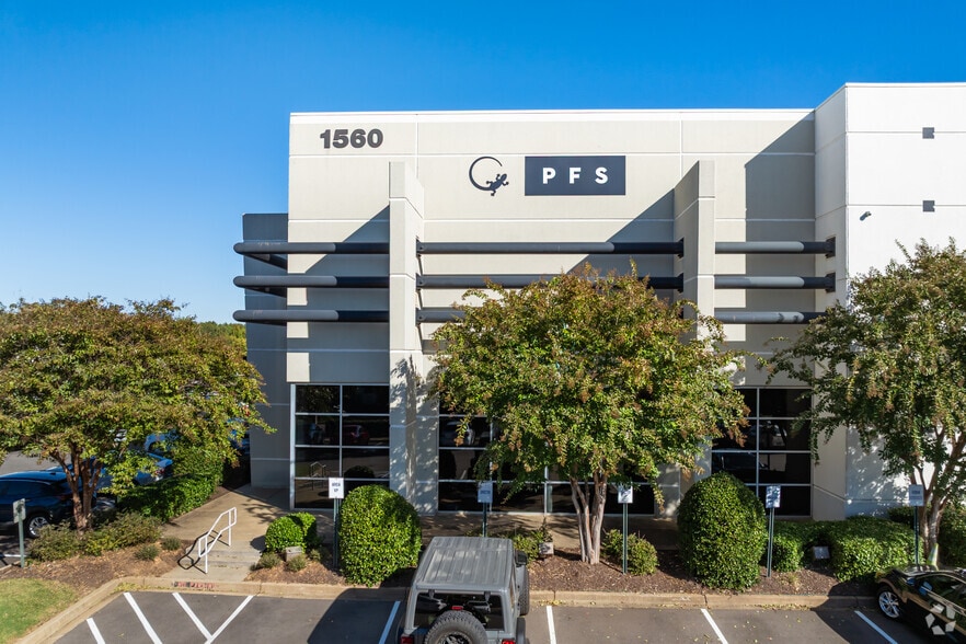 1560 E Stateline Rd, Southaven, MS for lease - Building Photo - Image 3 of 4