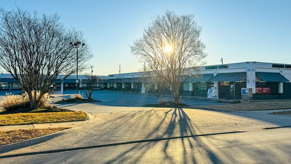 11715 Rainwood Dr, Little Rock, AR for lease - Primary Photo - Image 1 of 5