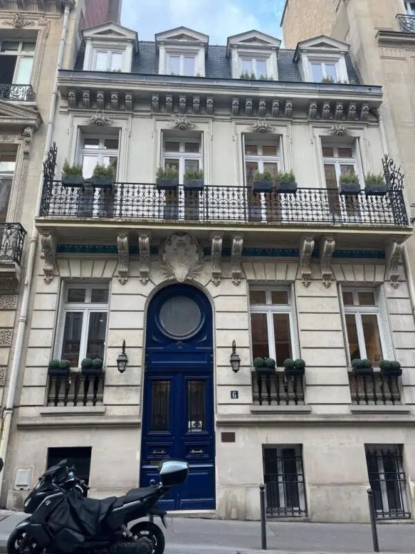 6 Rue Copernic, Paris for lease Building Photo- Image 1 of 10