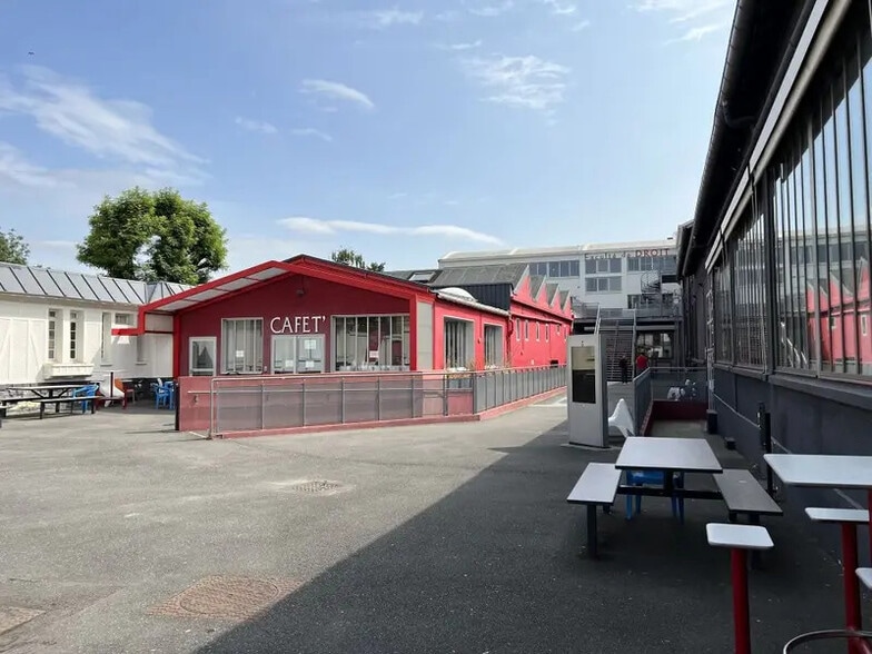35-37 Rue Gabriel Péri, Issy-les-Moulineaux for lease - Building Photo - Image 3 of 9