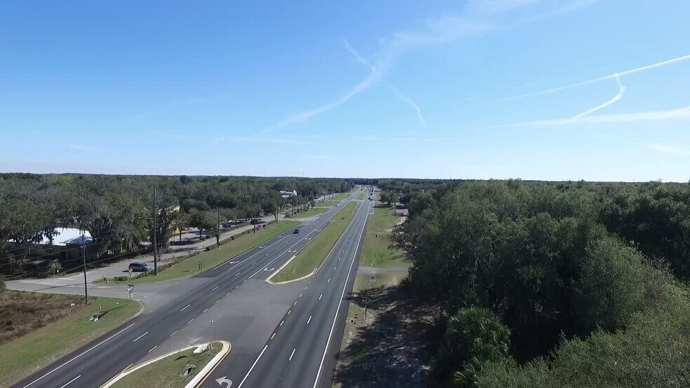 28011 Highway 27, Leesburg, FL à vendre - Vidéo sur l’inscription commerciale - Image 2 de 4