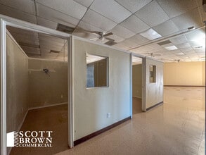 3420 Broadway Blvd, Garland, TX for lease Interior Photo- Image 2 of 5