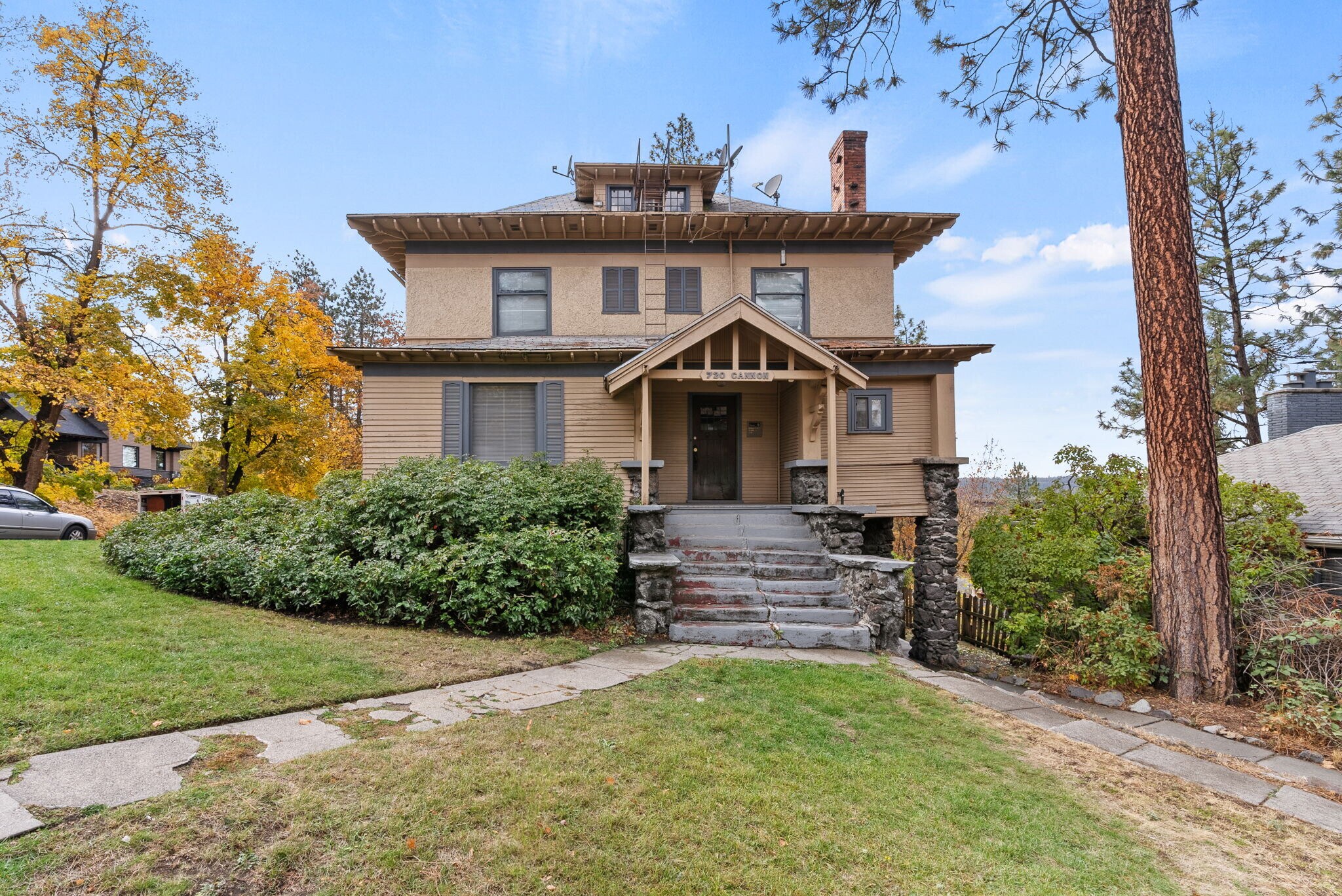 2002 W 8th Ave, Spokane, WA for sale Primary Photo- Image 1 of 21