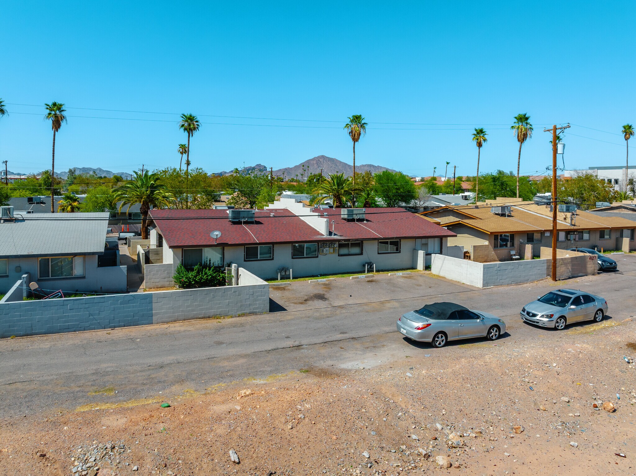 4121 E Moreland St, Phoenix, AZ à vendre Photo du bâtiment- Image 1 de 1