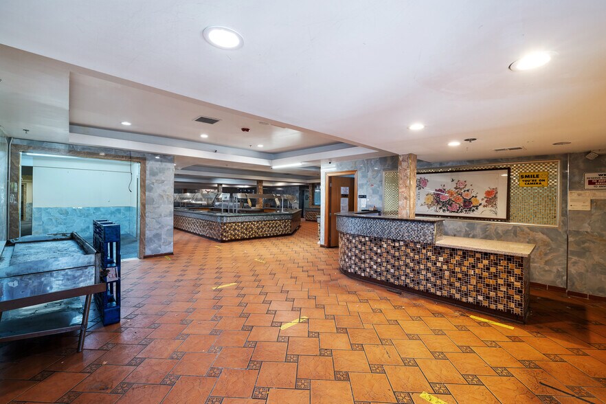 10478 Valley Blvd, El Monte, CA à louer - Photo intérieure - Image 3 de 14