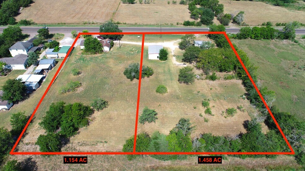 21732 SH-90, Bedias, TX à vendre - Photo du bâtiment - Image 2 de 13
