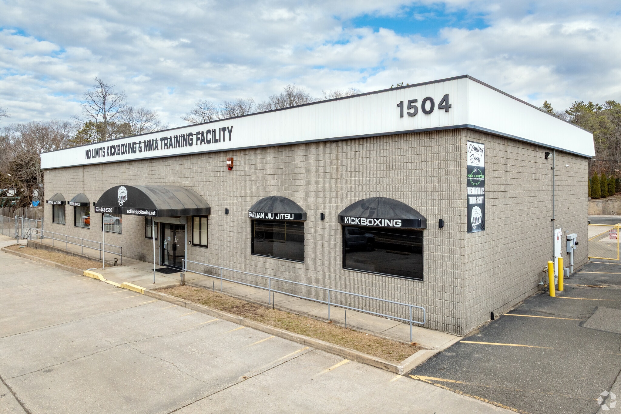 1504 Rocky Point Rd, Middle Island, NY for lease Primary Photo- Image 1 of 5